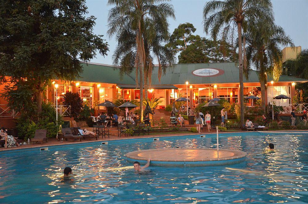 Iguazu Inn Hostel Puerto Iguazú Exterior foto
